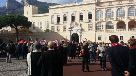 Greeting the Princely Family